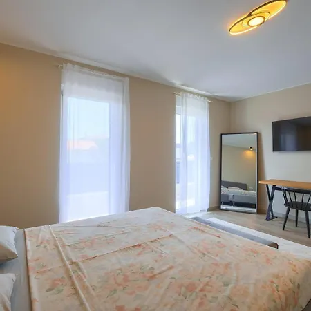 Loreta With Sea View Villa