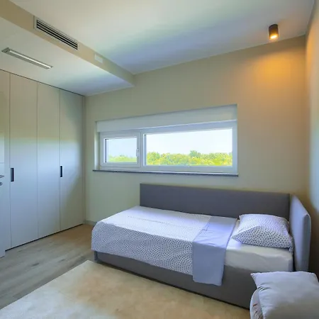 Loreta With Sea View Villa