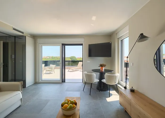 Loreta With Sea View * Пула