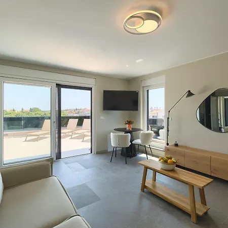 Loreta With Sea View 别墅 普拉