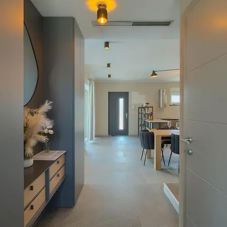 Loreta With Sea View 普拉